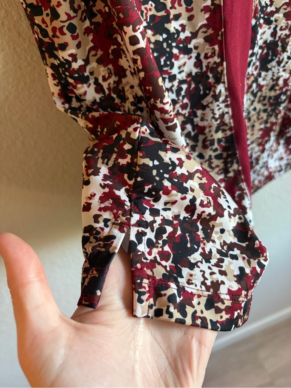 Sleeveless Red Floral-Print Zip Polo Tank - Picture 8 of 10